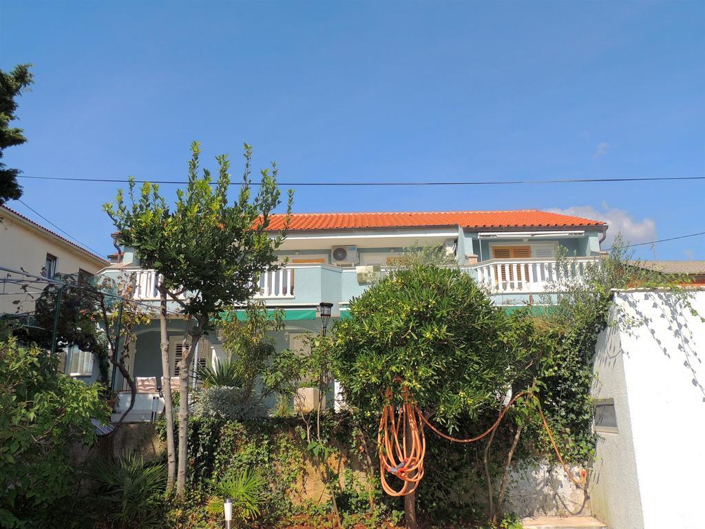 Apartments Zlatko Krk Town Exterior foto